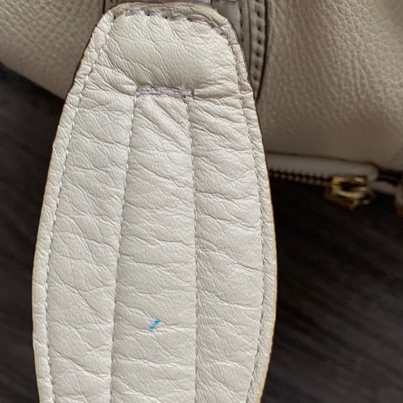 BCBG Maxazria Handbag - Picture 3 of 10